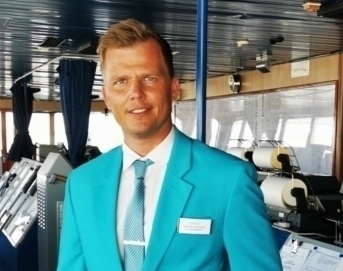 MS Amera Kreuzfahrt-Direktor Moritz Stedtfeld (Foto Phoenix Reisen)