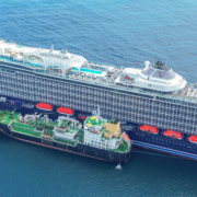 Die Mein Schiff Relax bunkert Bio-LNG (Foto TUI Cruises)